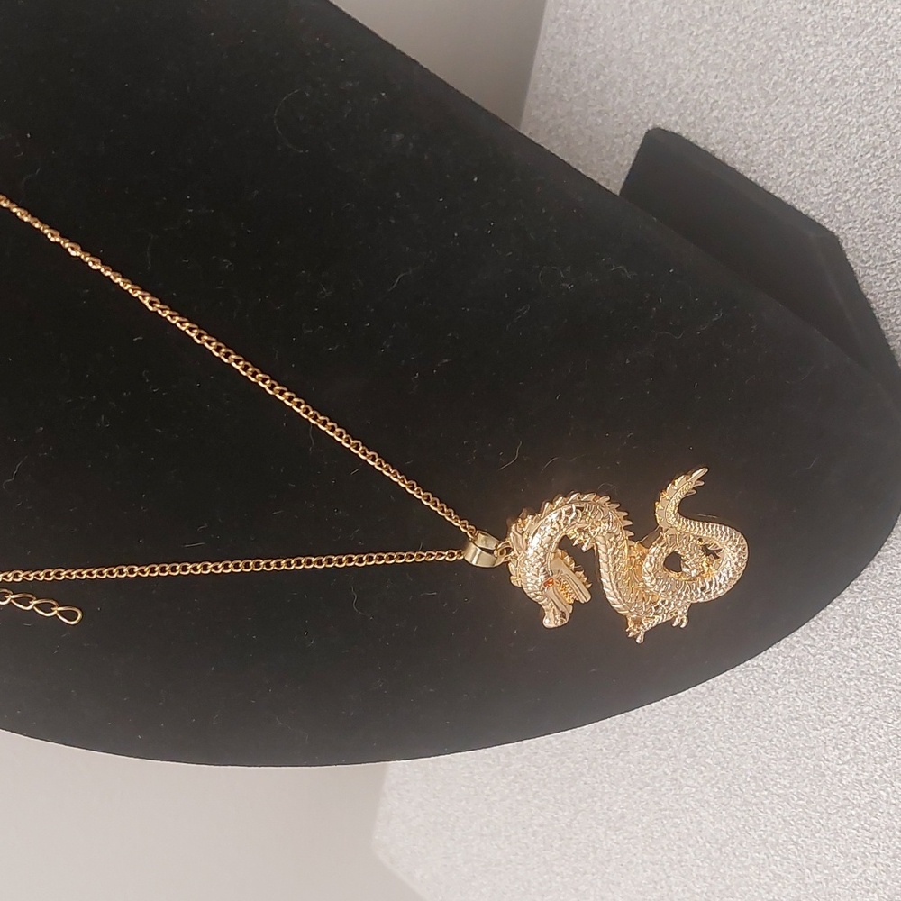 Gold Toned Red Eye Dragon Fashion Costume Long Necklace - Picture 3 of 16